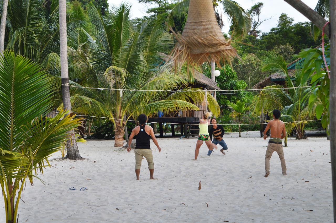 Palm Beach Bungalow Resort Prek Svay Village Dış mekan fotoğraf